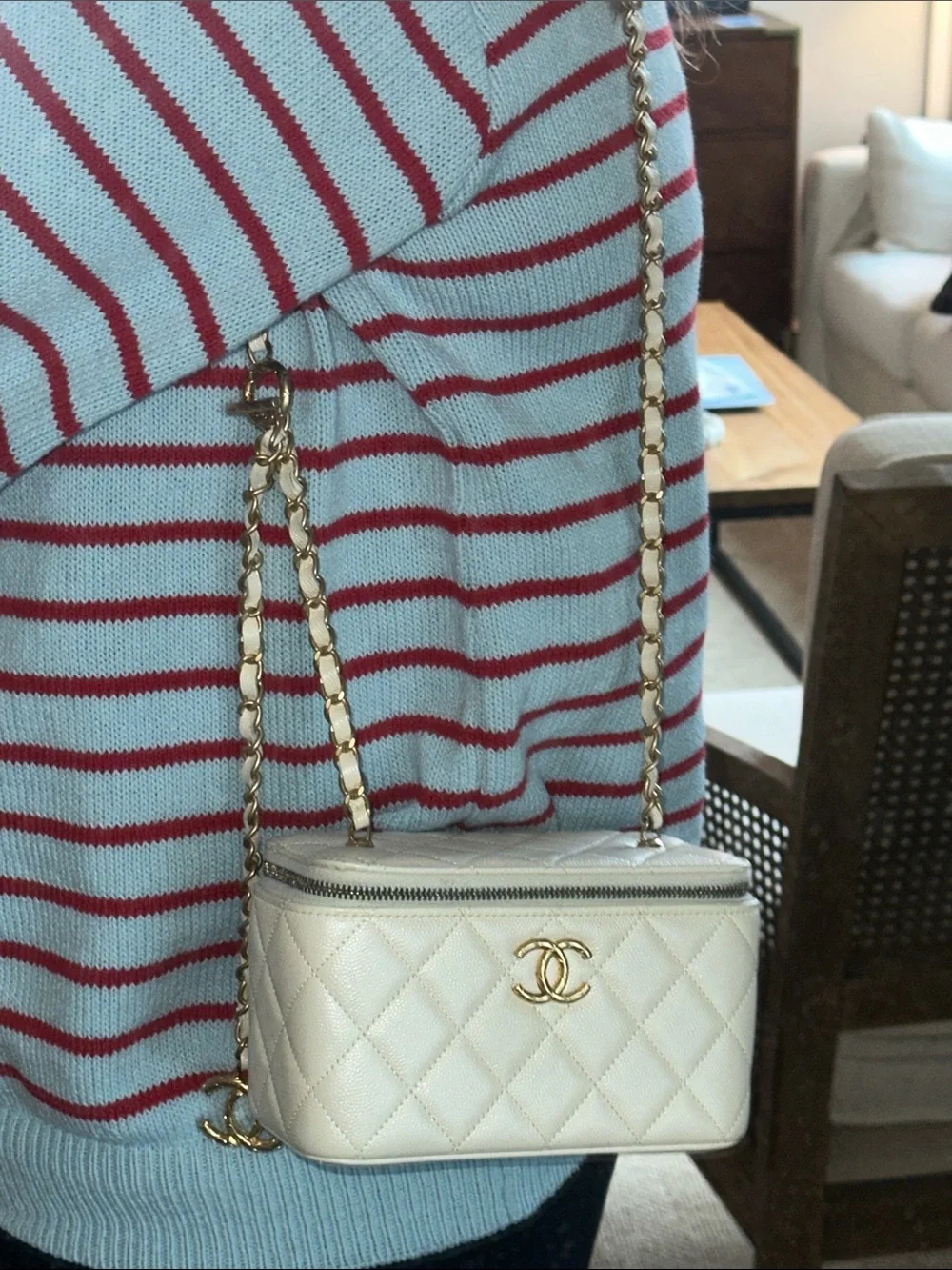 CHANEL Rare White Quilted Vanity Crossbody with Adjustable Gold Chain